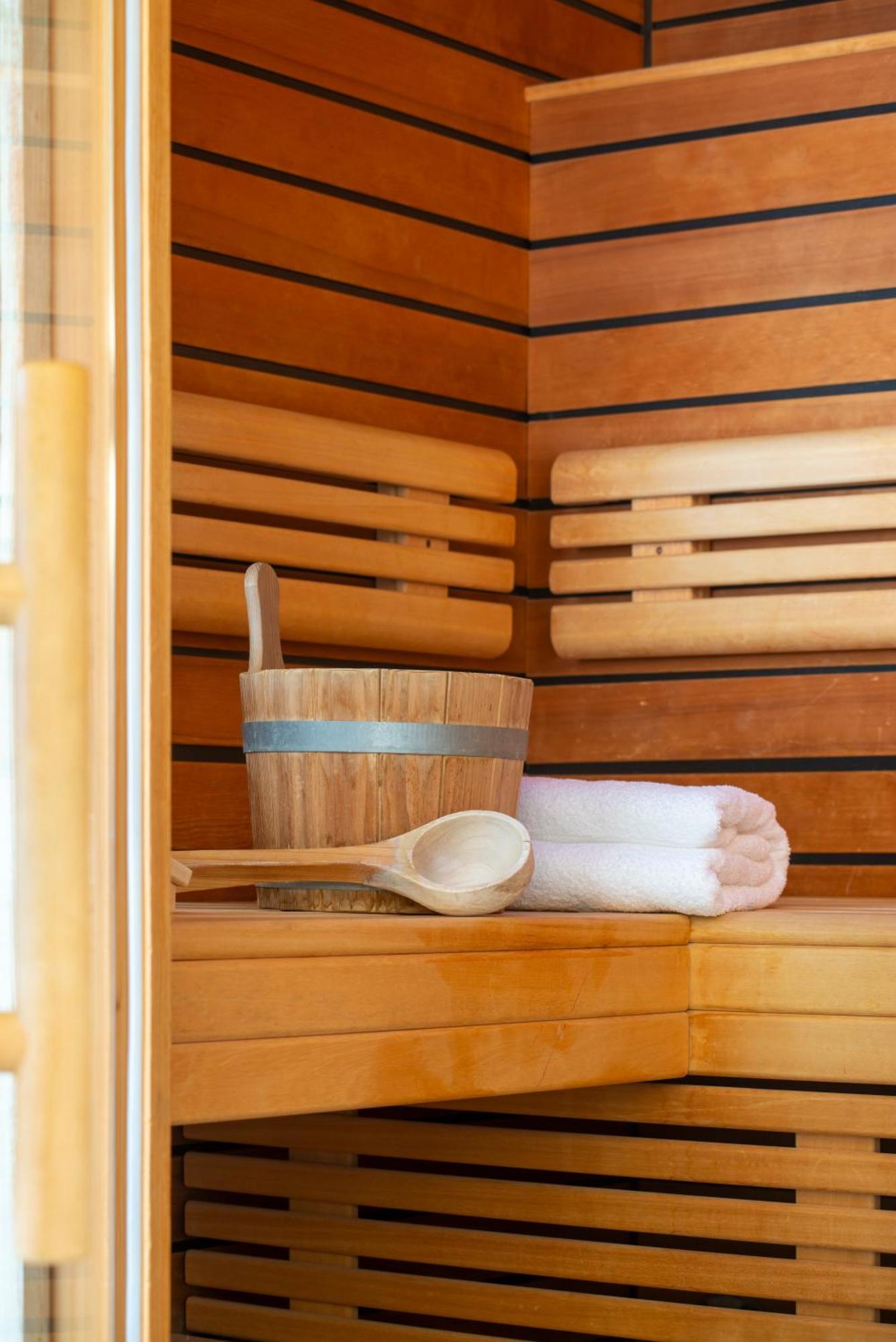 Landhotel Gockelwirt Eisenberg  Εξωτερικό φωτογραφία