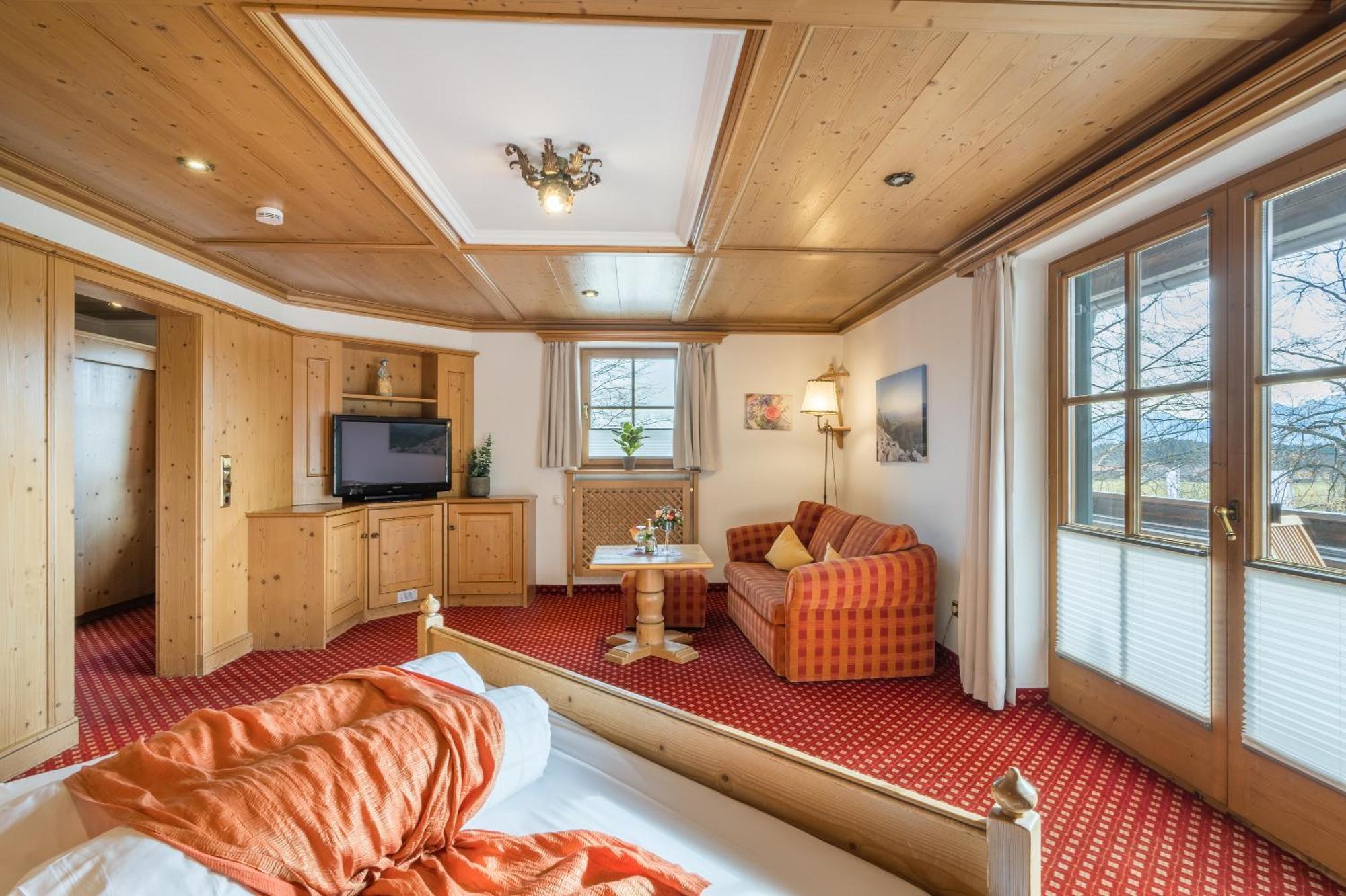 Landhotel Gockelwirt Eisenberg  Εξωτερικό φωτογραφία
