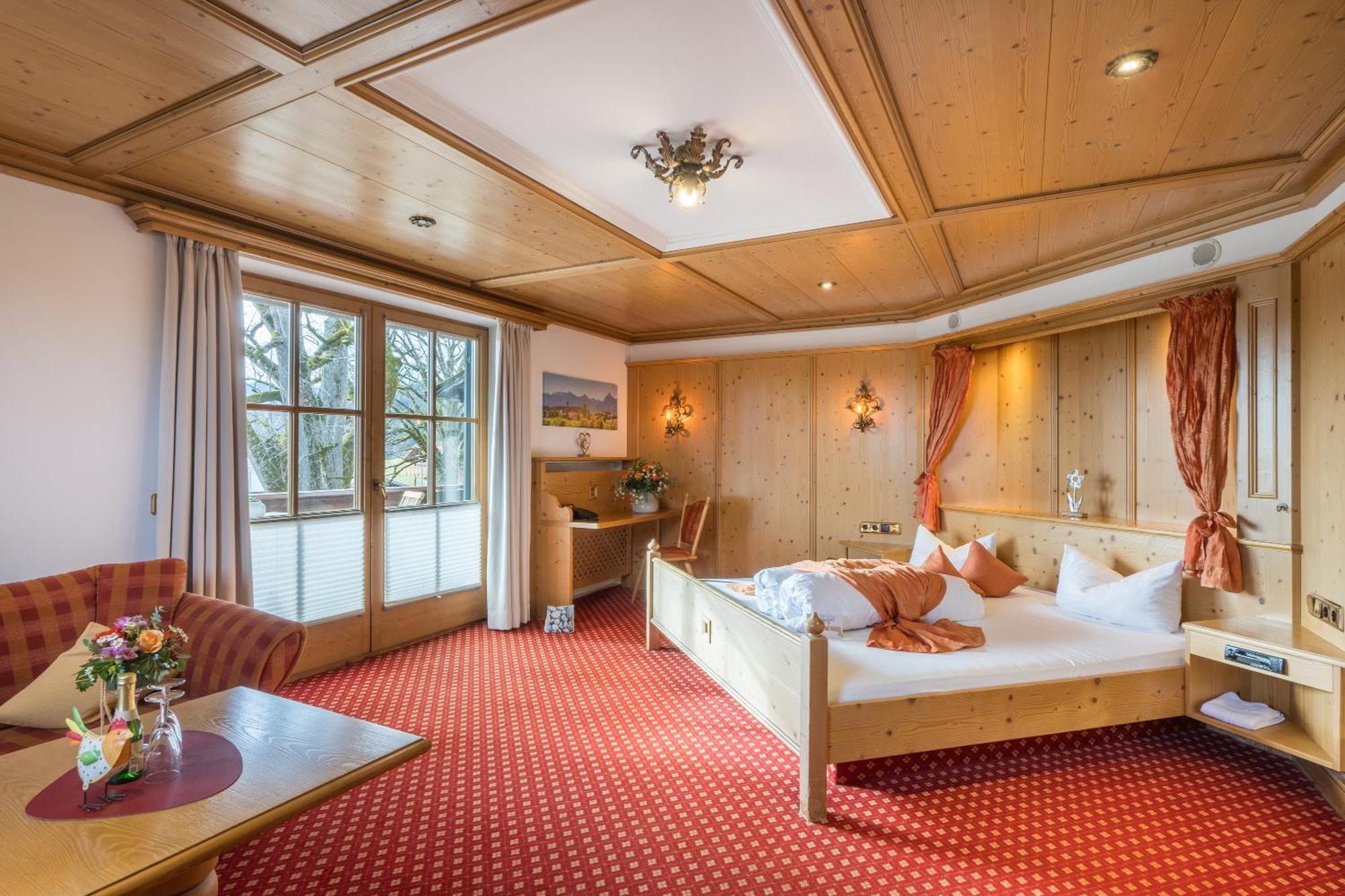 Landhotel Gockelwirt Eisenberg  Εξωτερικό φωτογραφία