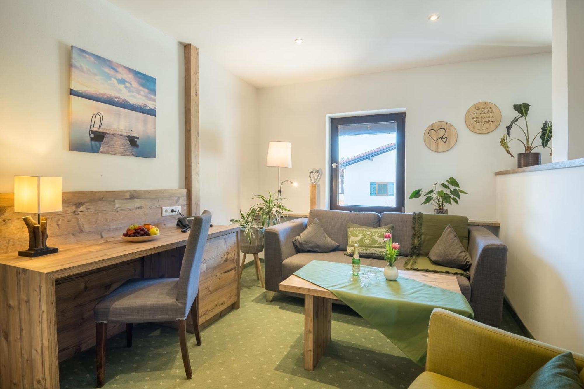 Landhotel Gockelwirt Eisenberg  Εξωτερικό φωτογραφία