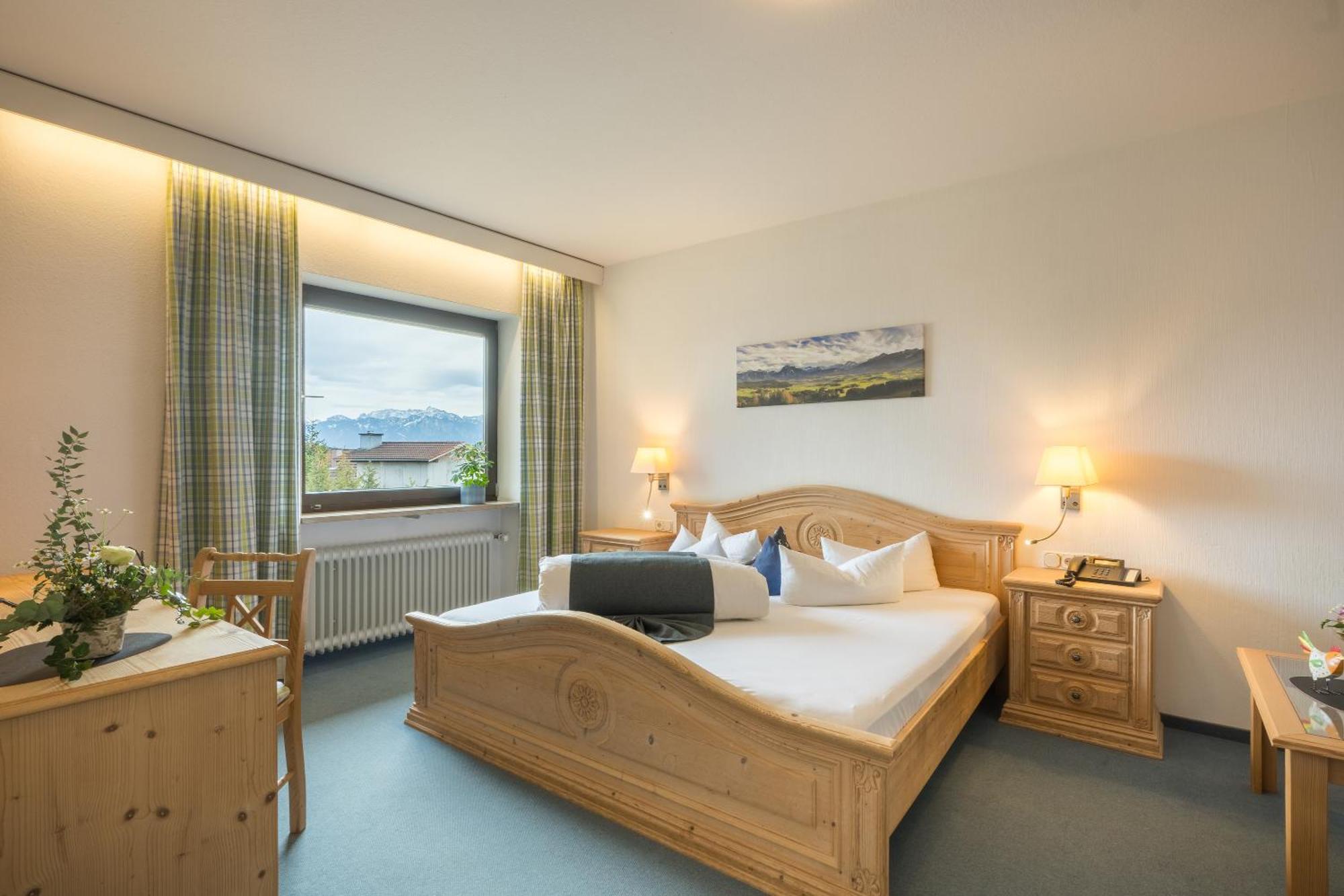 Landhotel Gockelwirt Eisenberg  Εξωτερικό φωτογραφία